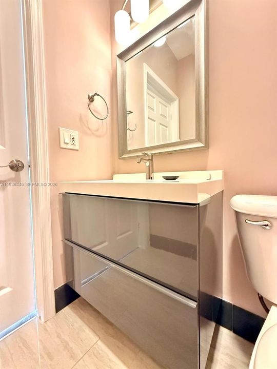 En Renta: $3,450 (3 camas, 2 baños, 1515 Pies cuadrados)