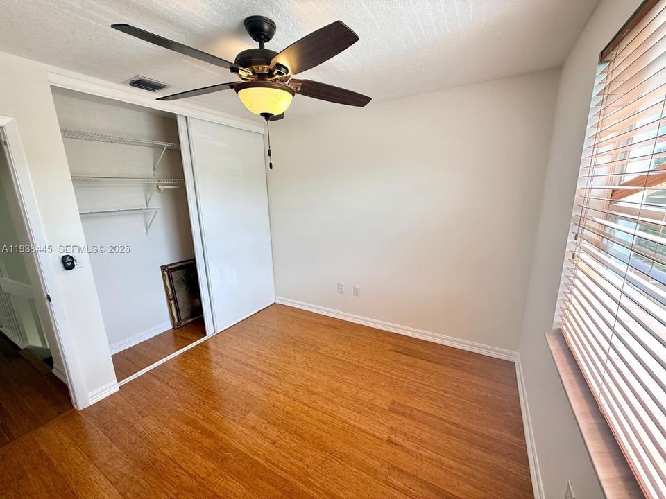 En Renta: $3,450 (3 camas, 2 baños, 1515 Pies cuadrados)