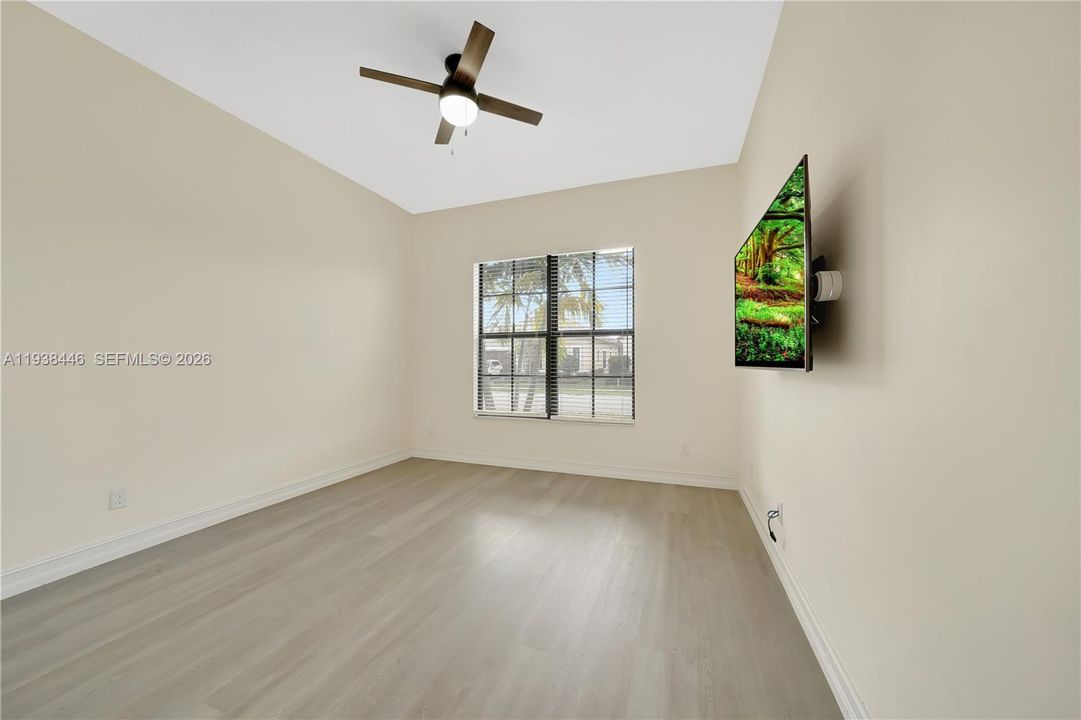 На продажу: $950,000 (3 спален, 3 ванн, 2002 Квадратных фут)