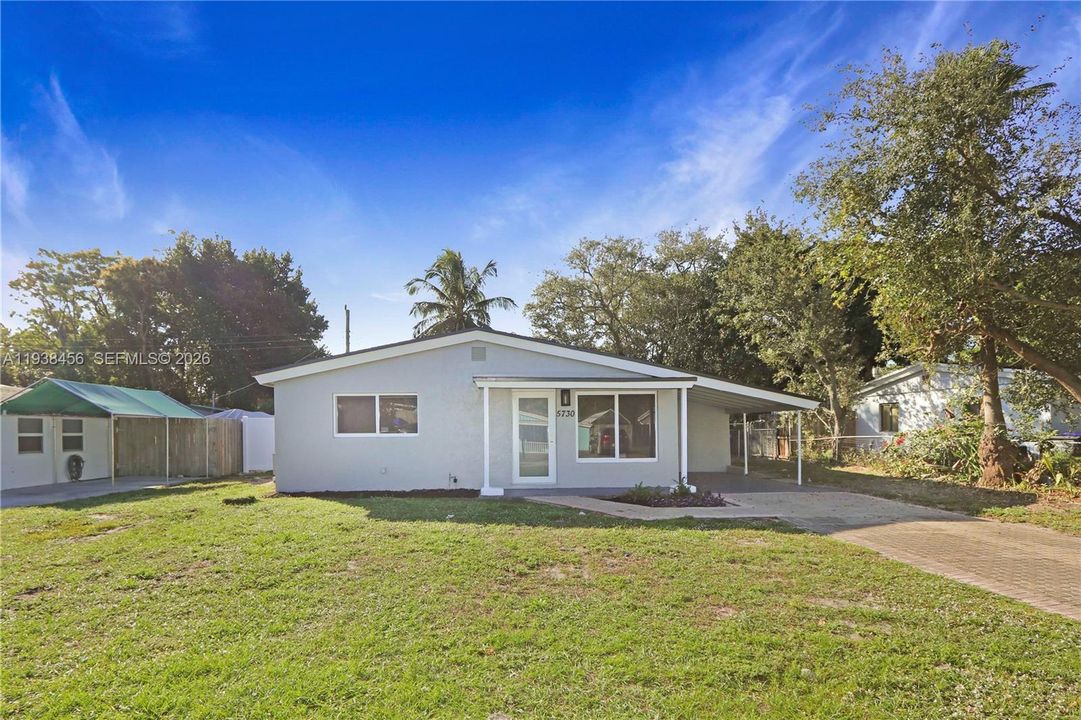 For Sale: $485,000 (3 beds, 2 baths, 1161 Square Feet)