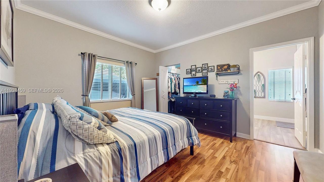 待售: $750,000 (3 贝兹, 2 浴室, 1681 平方英尺)