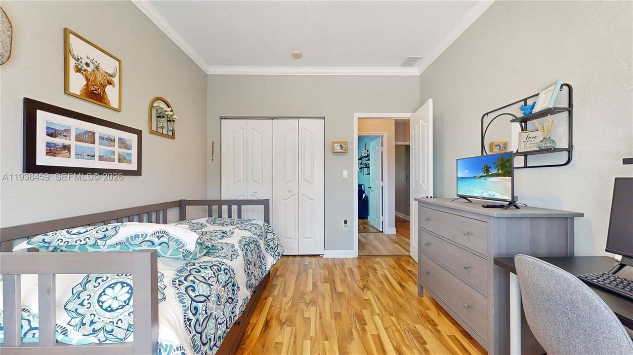 待售: $750,000 (3 贝兹, 2 浴室, 1681 平方英尺)