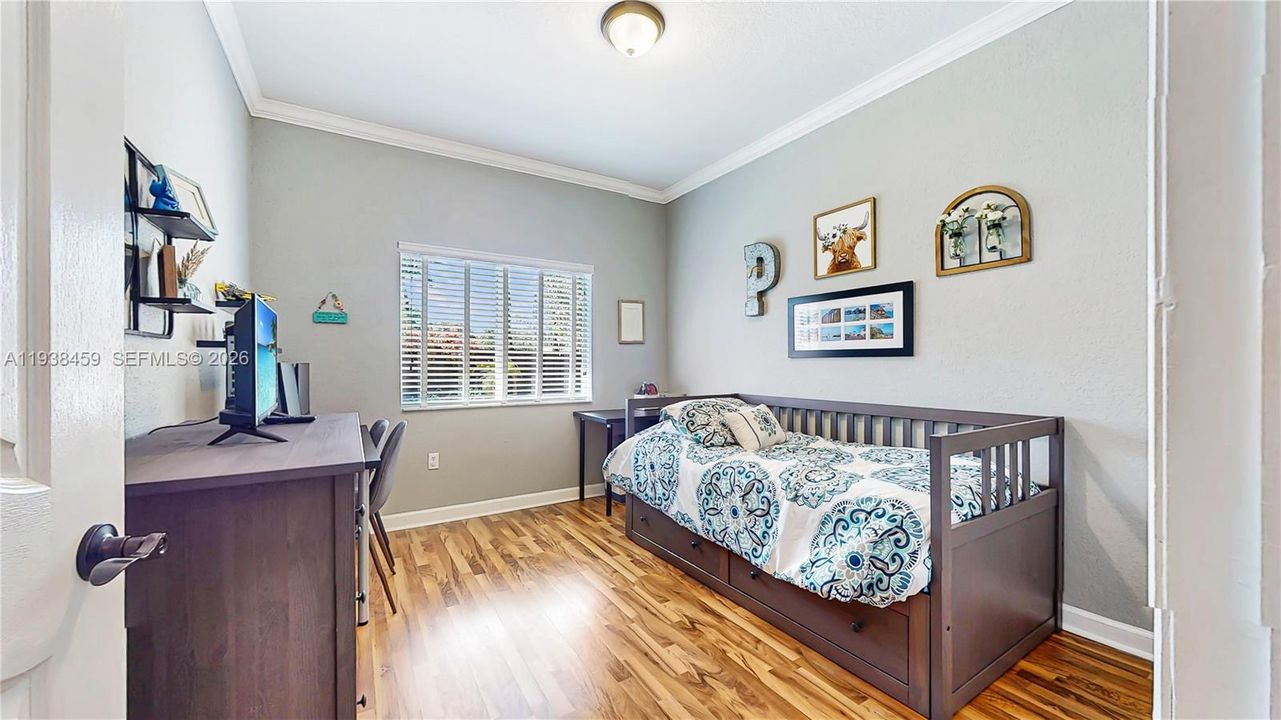 待售: $750,000 (3 贝兹, 2 浴室, 1681 平方英尺)