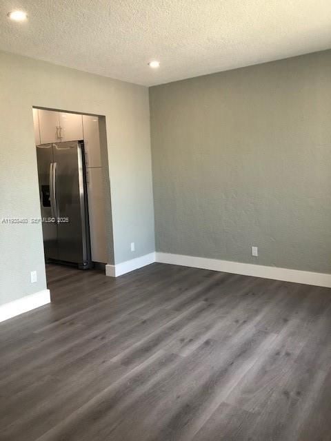 В аренду: $3,000 (2 спален, 2 ванн, 2024 Квадратных фут)