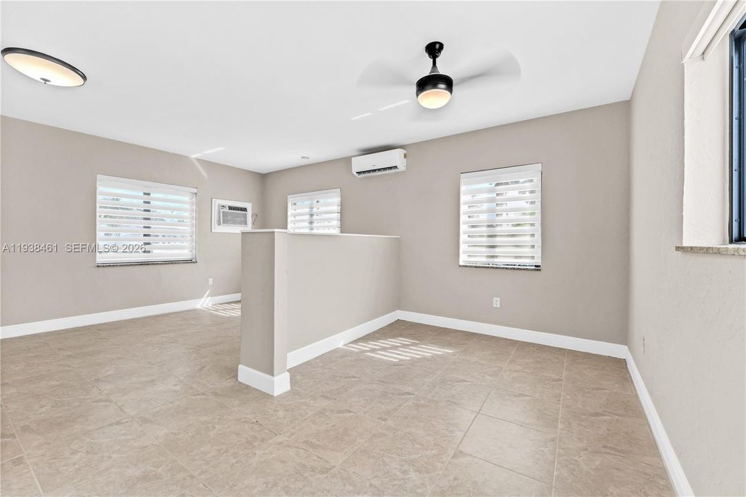 待售: $1,699,000 (0 贝兹, 0 浴室, 3026 平方英尺)