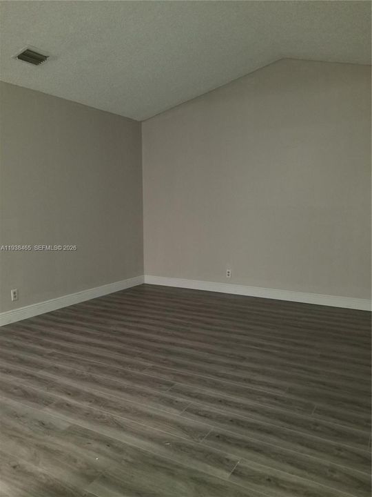 En Renta: $2,200 (2 camas, 1 baños, 978 Pies cuadrados)