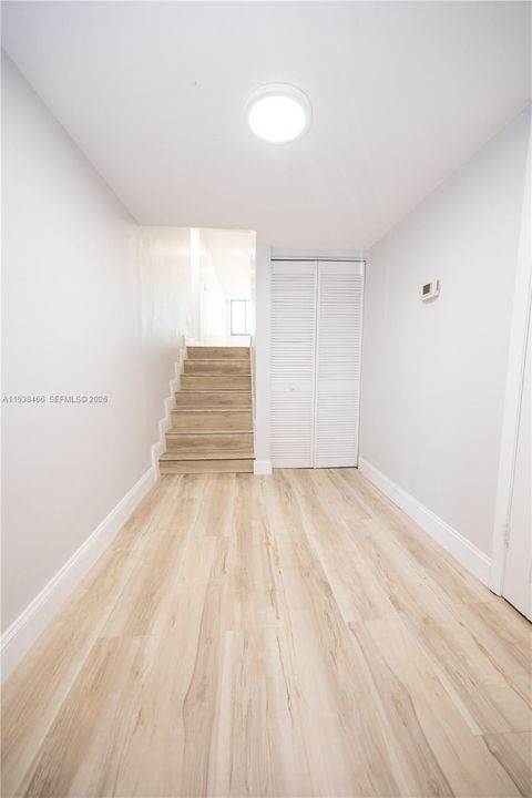 For Rent: $2,400 (2 beds, 2 baths, 1175 Square Feet)