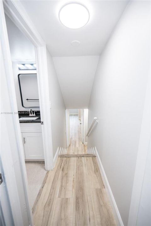 For Rent: $2,400 (2 beds, 2 baths, 1175 Square Feet)