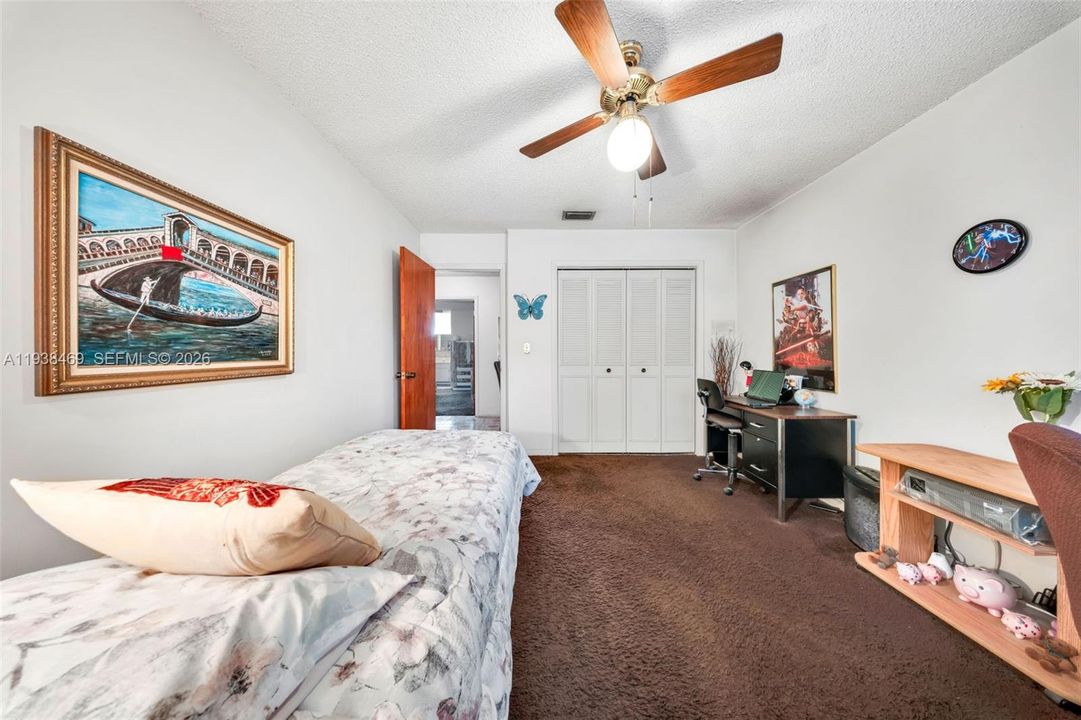 For Sale: $749,000 (4 beds, 3 baths, 2424 Square Feet)