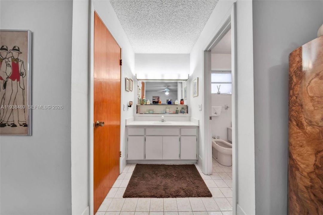 For Sale: $749,000 (4 beds, 3 baths, 2424 Square Feet)