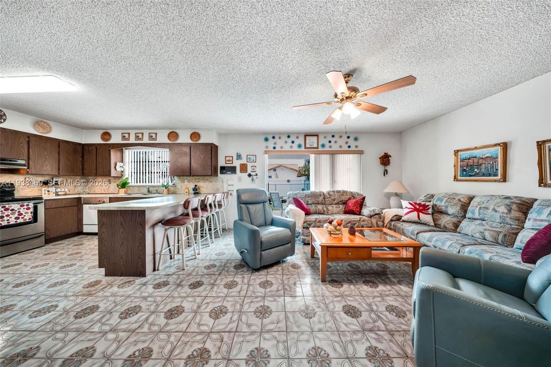 For Sale: $749,000 (4 beds, 3 baths, 2424 Square Feet)