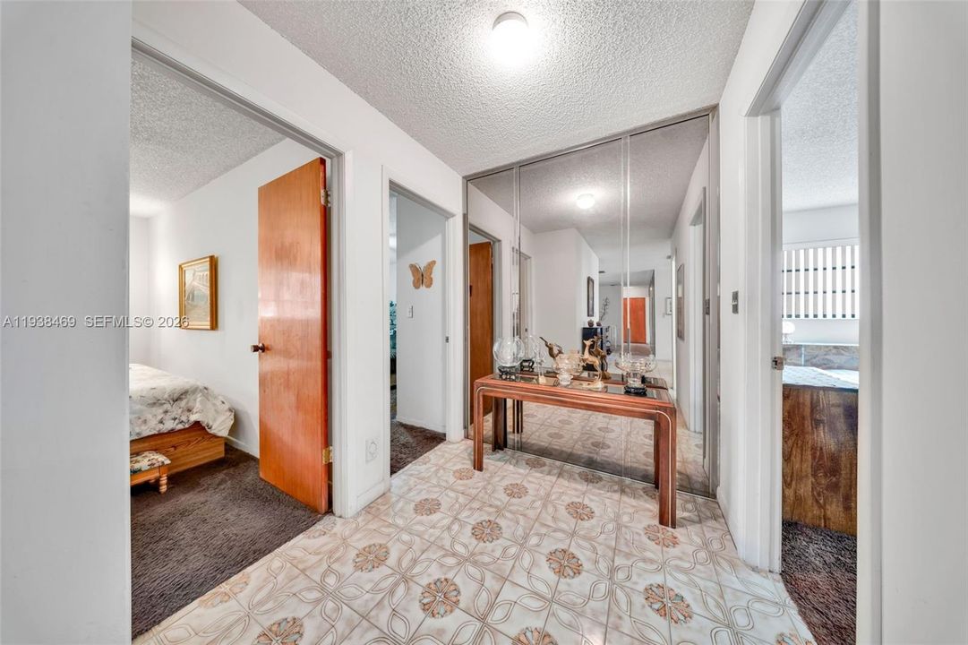 For Sale: $749,000 (4 beds, 3 baths, 2424 Square Feet)