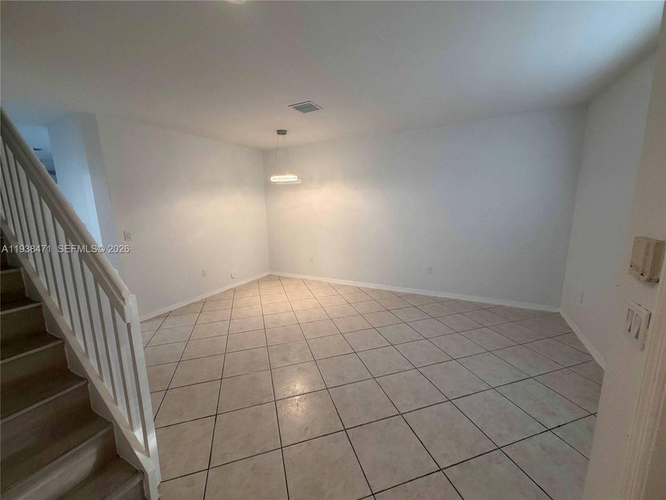 En Renta: $3,400 (3 camas, 2 baños, 1420 Pies cuadrados)