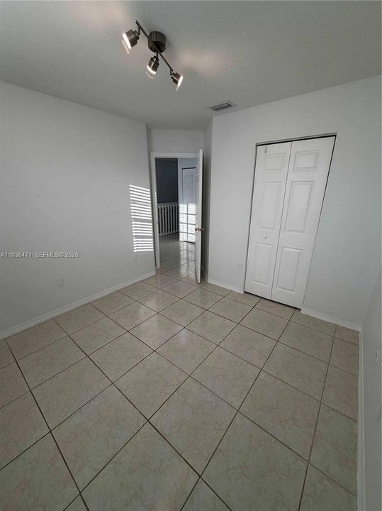 En Renta: $3,400 (3 camas, 2 baños, 1420 Pies cuadrados)