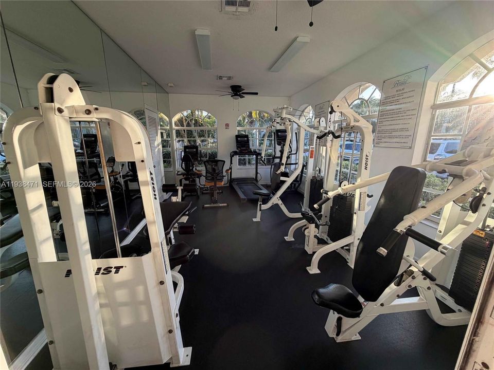 En Renta: $3,400 (3 camas, 2 baños, 1420 Pies cuadrados)