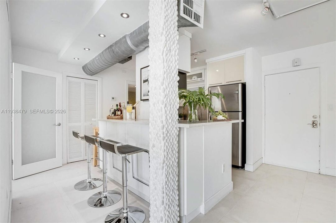 En Venta: $500,000 (1 camas, 2 baños, 747 Pies cuadrados)