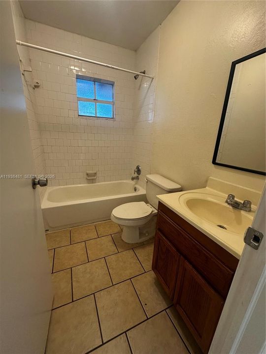 For Rent: $2,550 (3 beds, 2 baths, 2394 Square Feet)