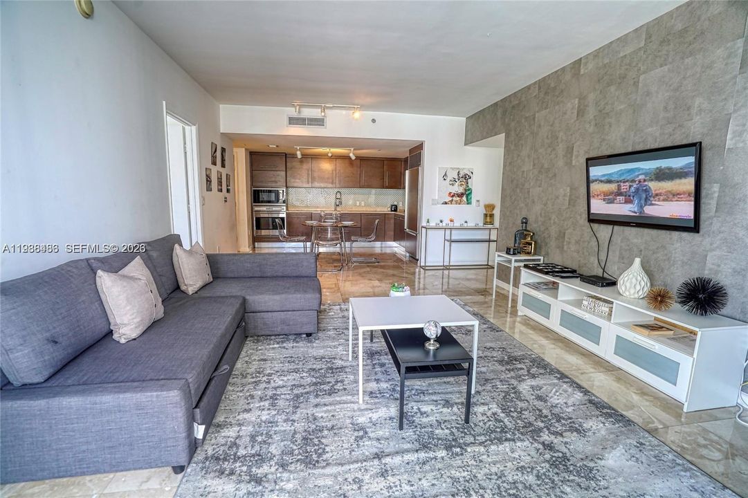 На продажу: $670,000 (1 спален, 1 ванн, 898 Квадратных фут)