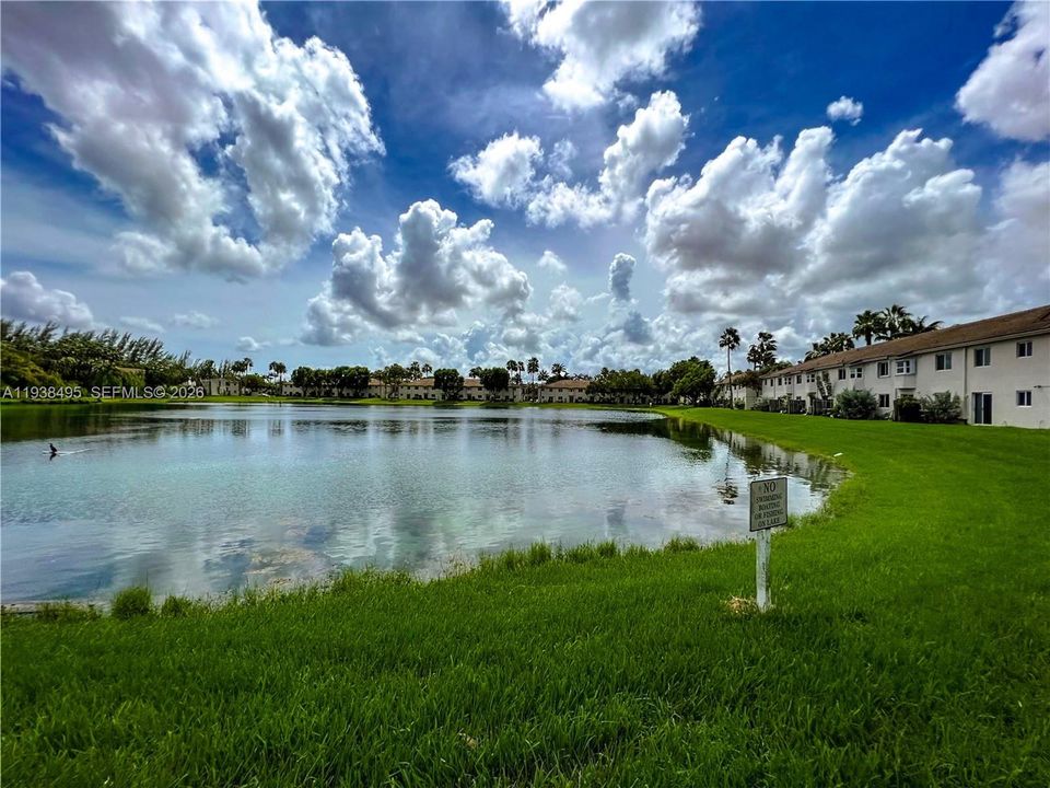 В аренду: $1,590 (2 спален, 2 ванн, 0 Квадратных фут)