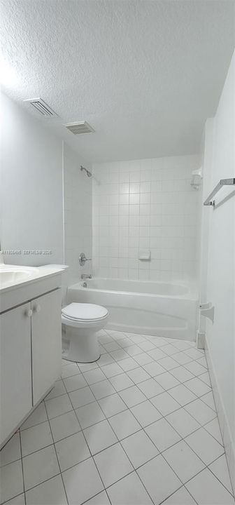 В аренду: $1,590 (2 спален, 2 ванн, 0 Квадратных фут)