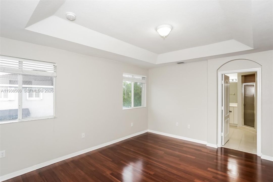 En Renta: $3,145 (4 camas, 3 baños, 2659 Pies cuadrados)