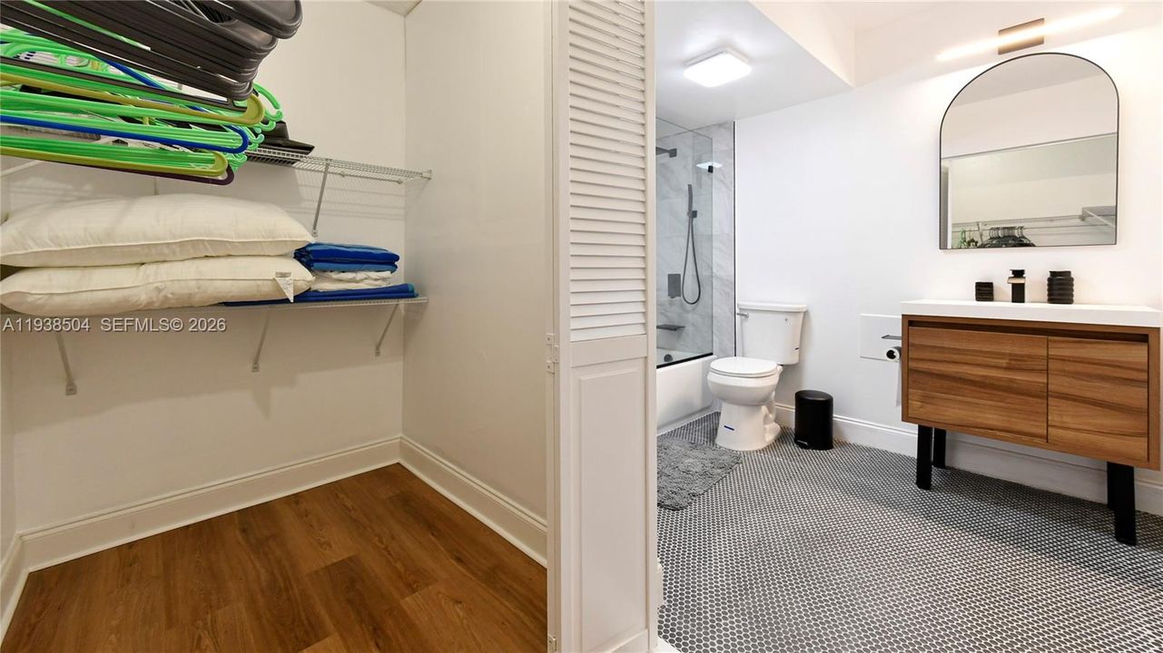 En Venta: $350,000 (1 camas, 1 baños, 850 Pies cuadrados)