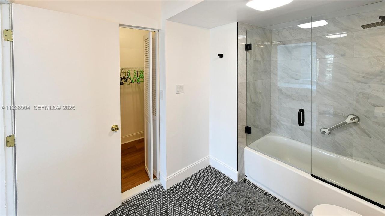 En Venta: $350,000 (1 camas, 1 baños, 850 Pies cuadrados)