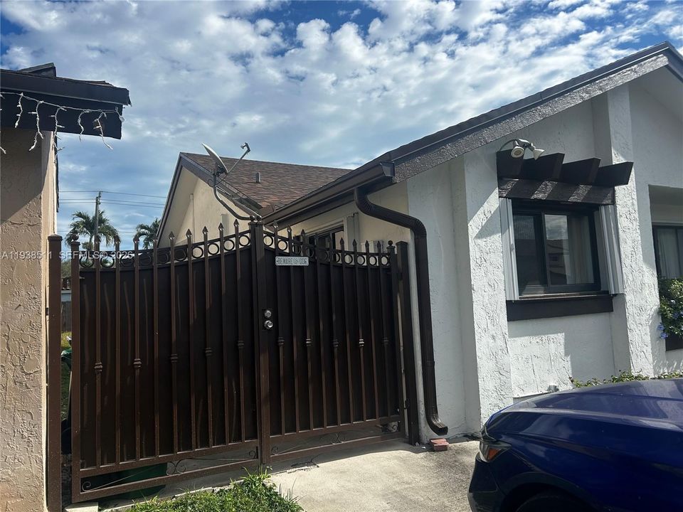 На продажу: $689,900 (3 спален, 2 ванн, 1507 Квадратных фут)