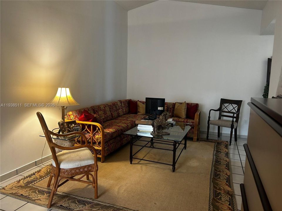 На продажу: $689,900 (3 спален, 2 ванн, 1507 Квадратных фут)