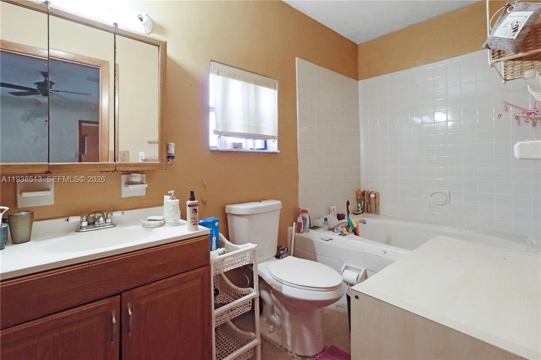 For Sale: $650,000 (3 beds, 2 baths, 1756 Square Feet)