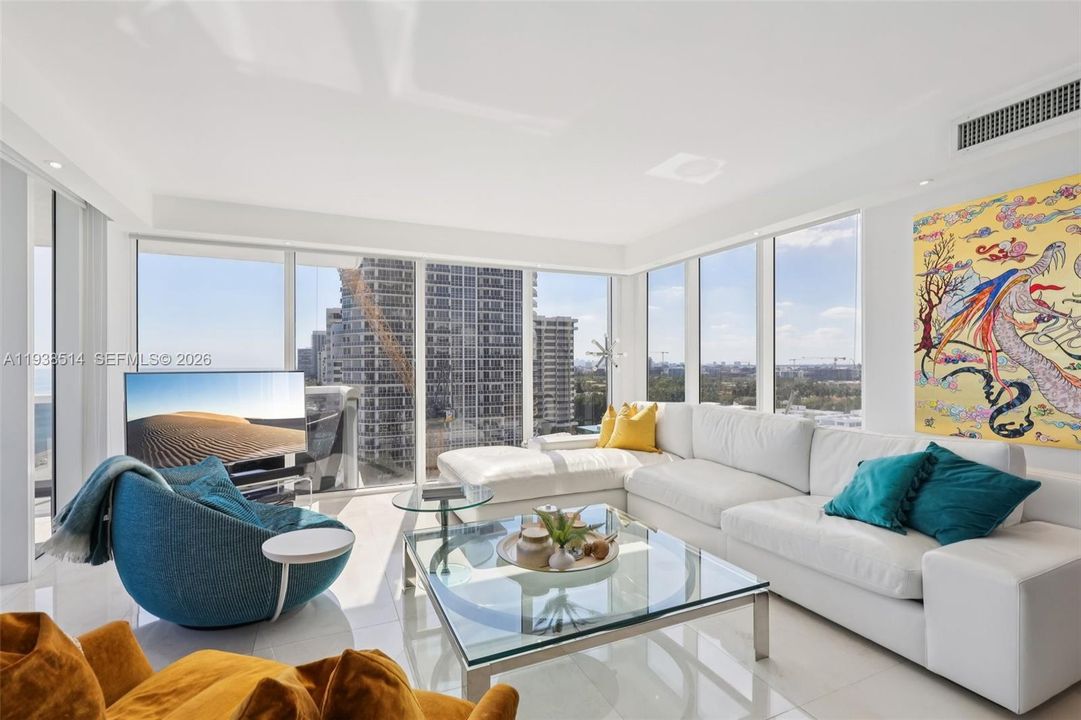 Activo con contrato: $2,550,000 (2 camas, 2 baños, 1407 Pies cuadrados)