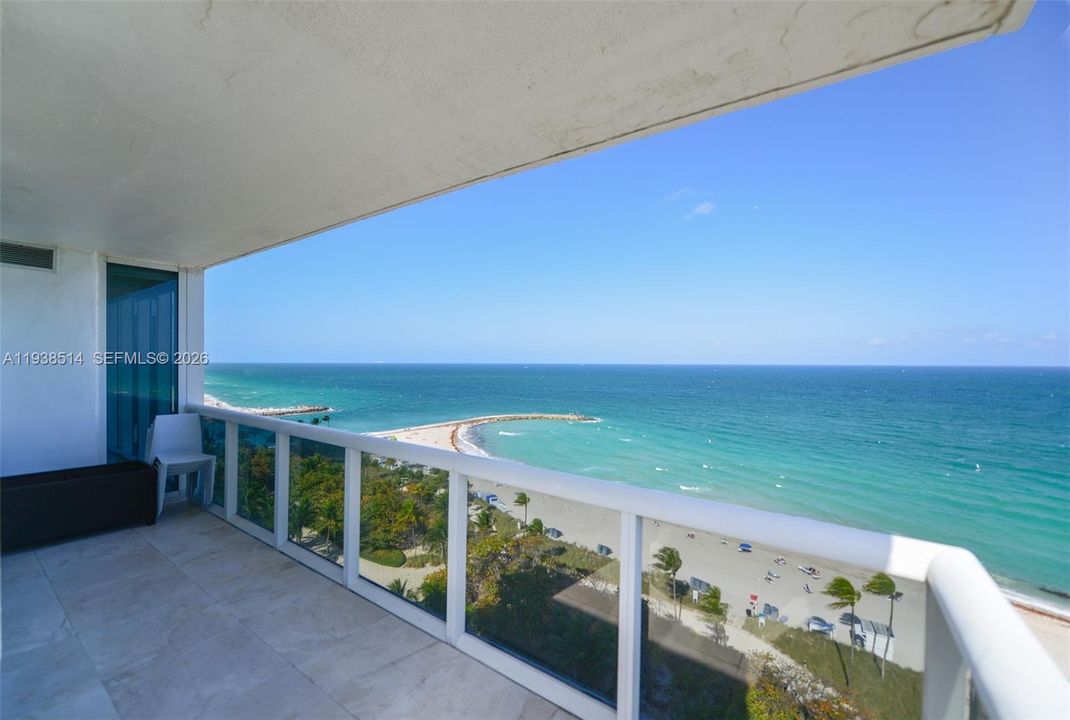 Activo con contrato: $2,550,000 (2 camas, 2 baños, 1407 Pies cuadrados)