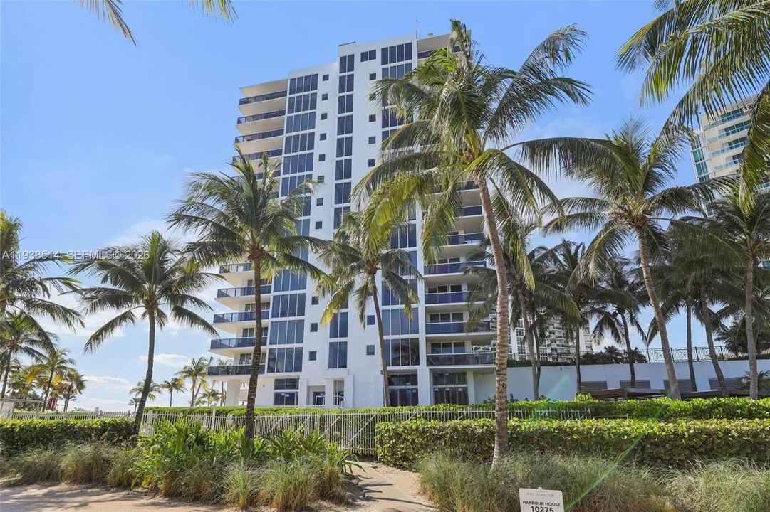 Activo con contrato: $2,550,000 (2 camas, 2 baños, 1407 Pies cuadrados)
