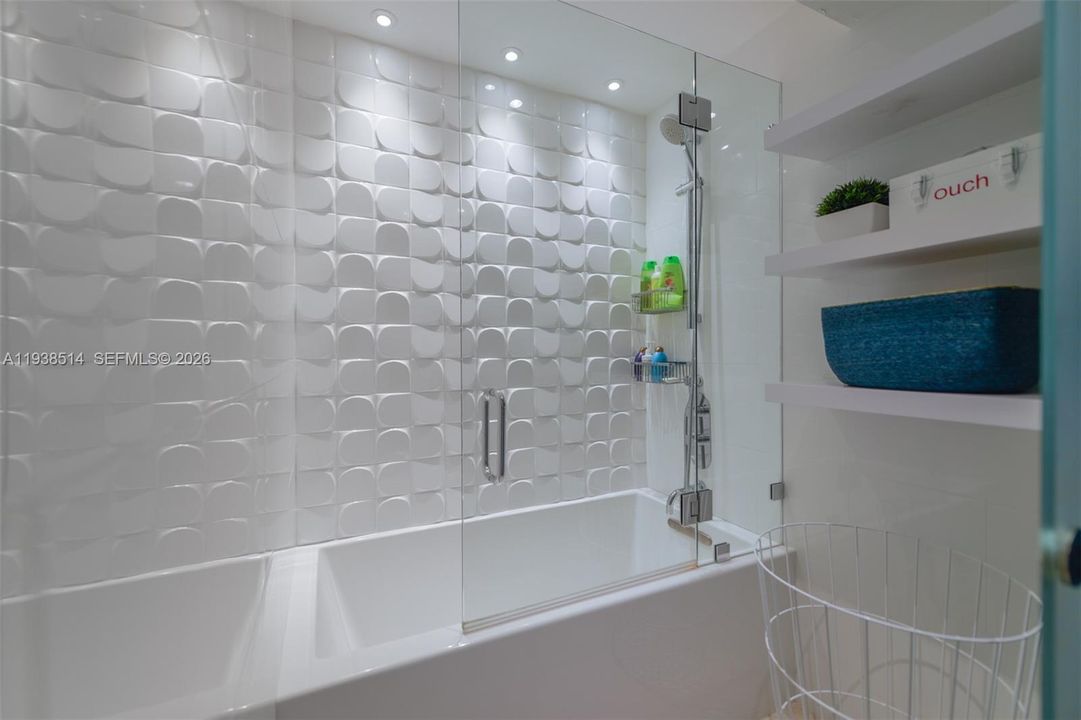 2nd bathroom