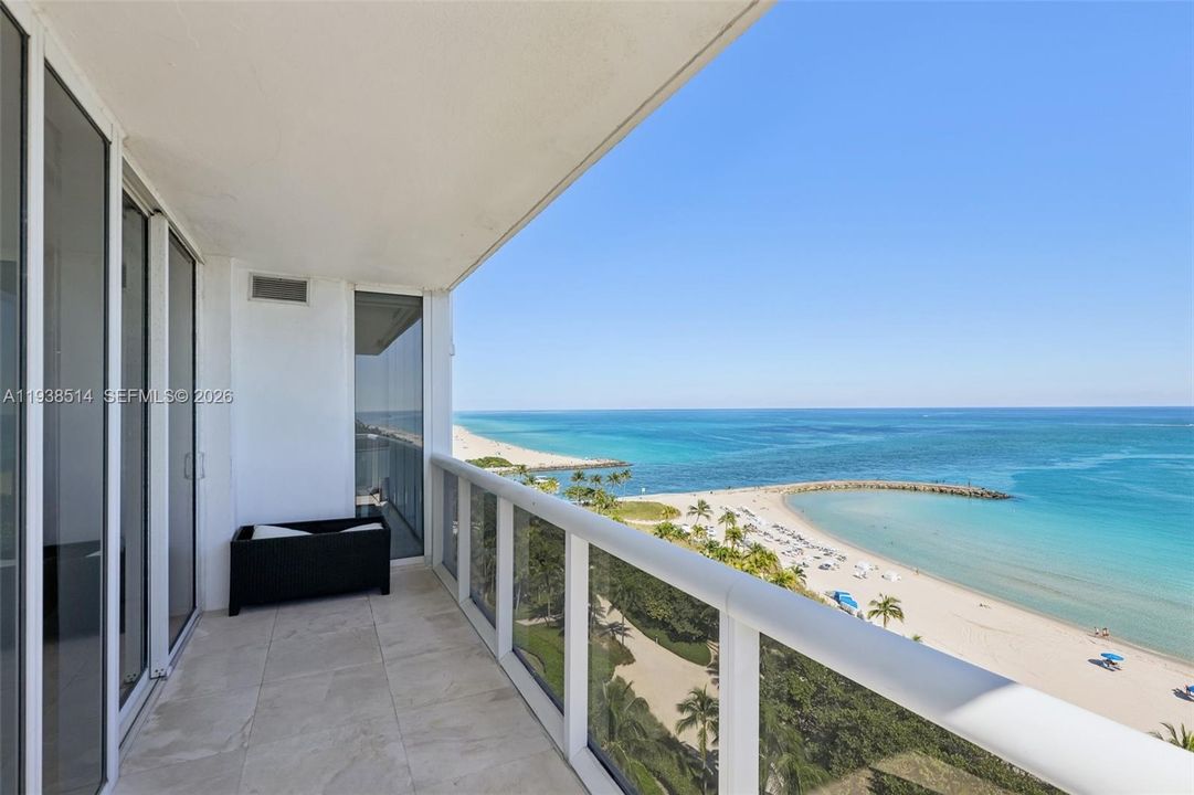Activo con contrato: $2,550,000 (2 camas, 2 baños, 1407 Pies cuadrados)