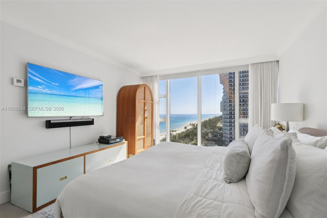 Activo con contrato: $2,550,000 (2 camas, 2 baños, 1407 Pies cuadrados)
