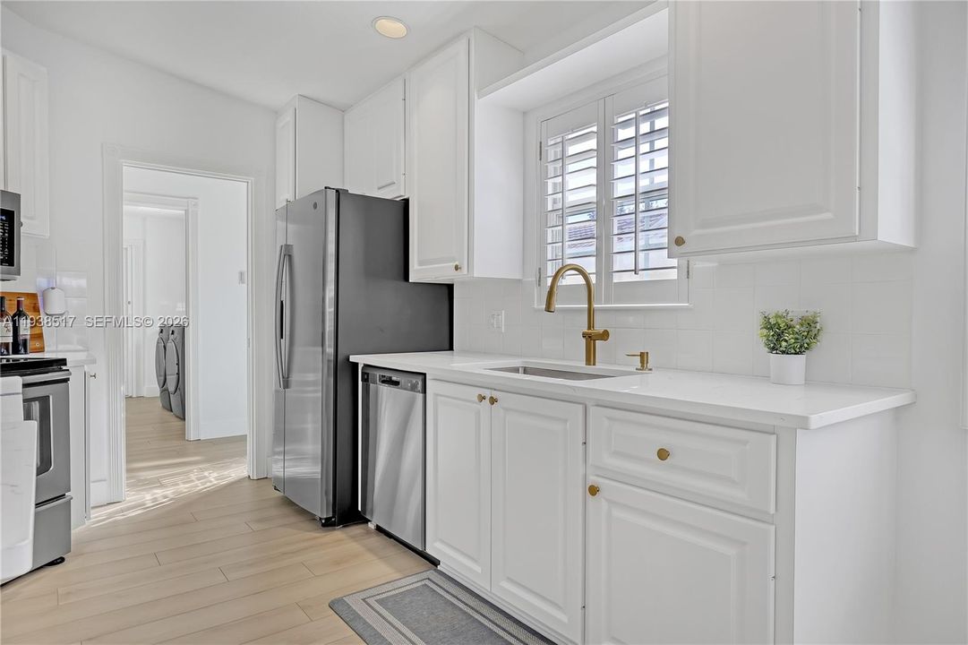 待售: $525,000 (2 贝兹, 2 浴室, 1528 平方英尺)