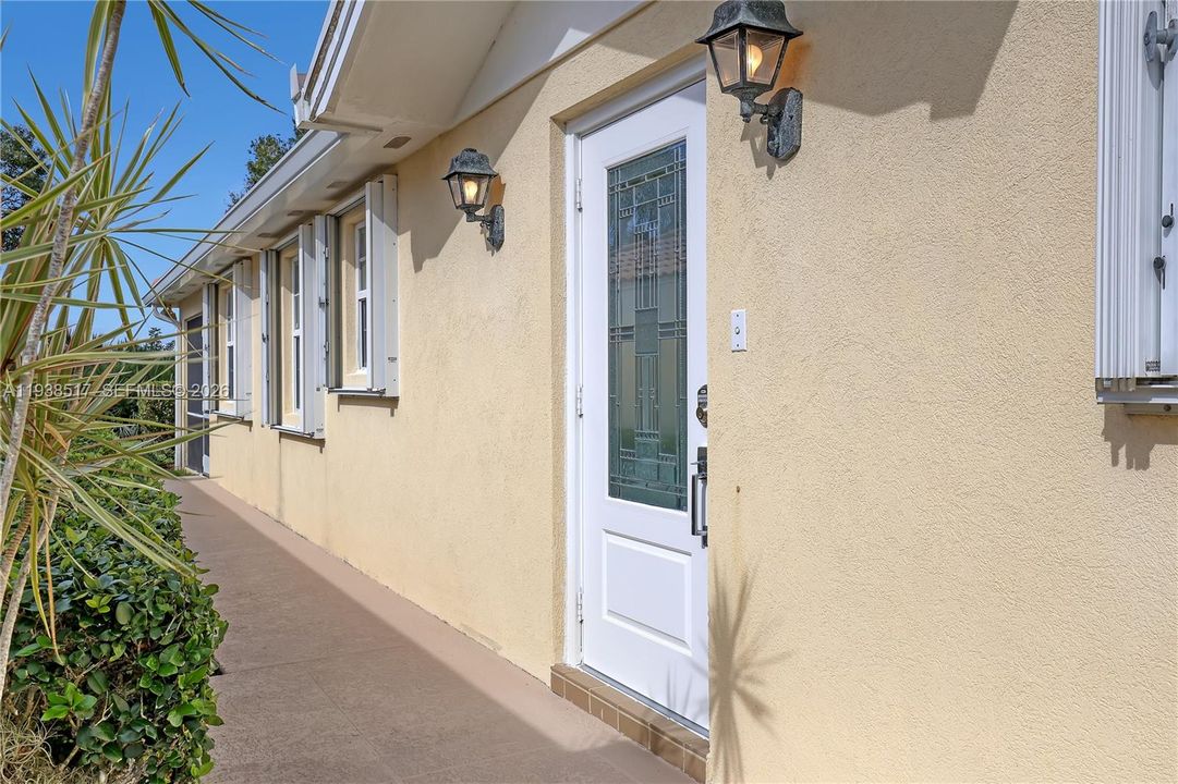 待售: $525,000 (2 贝兹, 2 浴室, 1528 平方英尺)