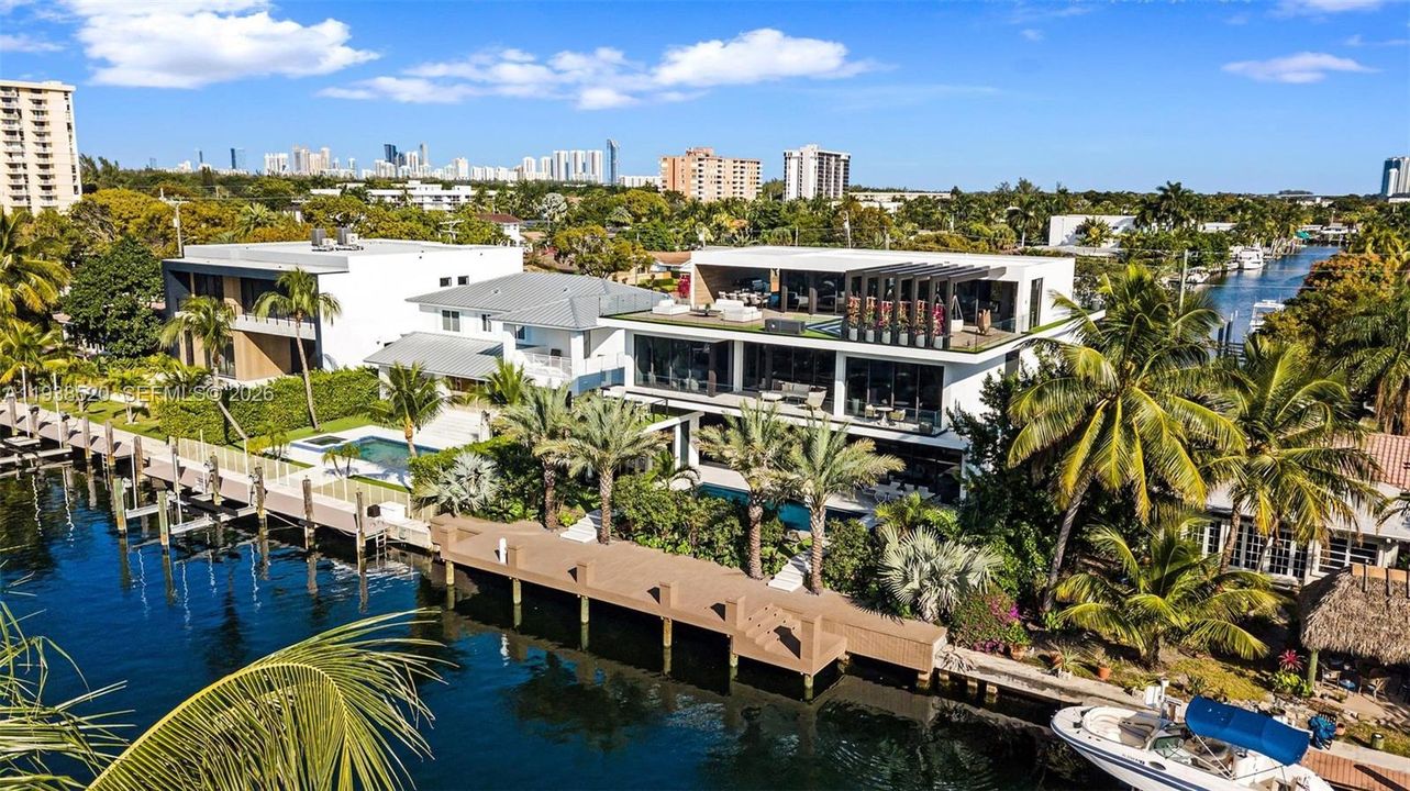 Activo con contrato: $12,999,000 (7 camas, 7 baños, 6718 Pies cuadrados)
