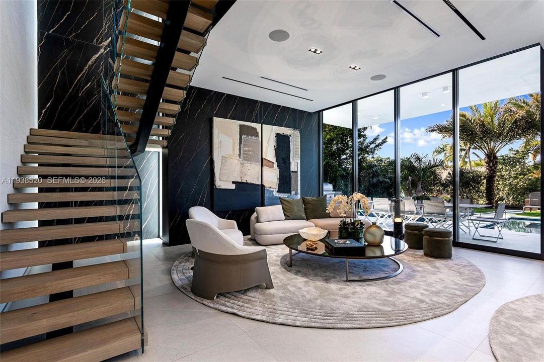 待售: $13,900,000 (7 贝兹, 7 浴室, 6718 平方英尺)