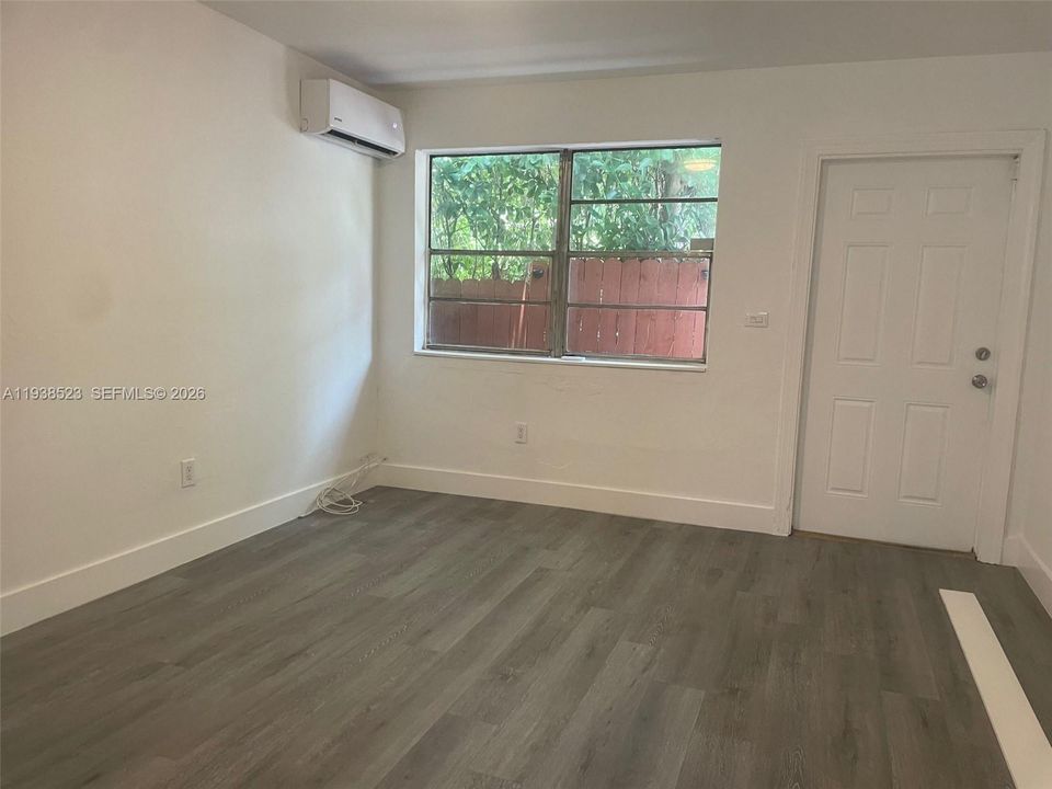 En Venta: $589,899 (0 camas, 0 baños, 1512 Pies cuadrados)
