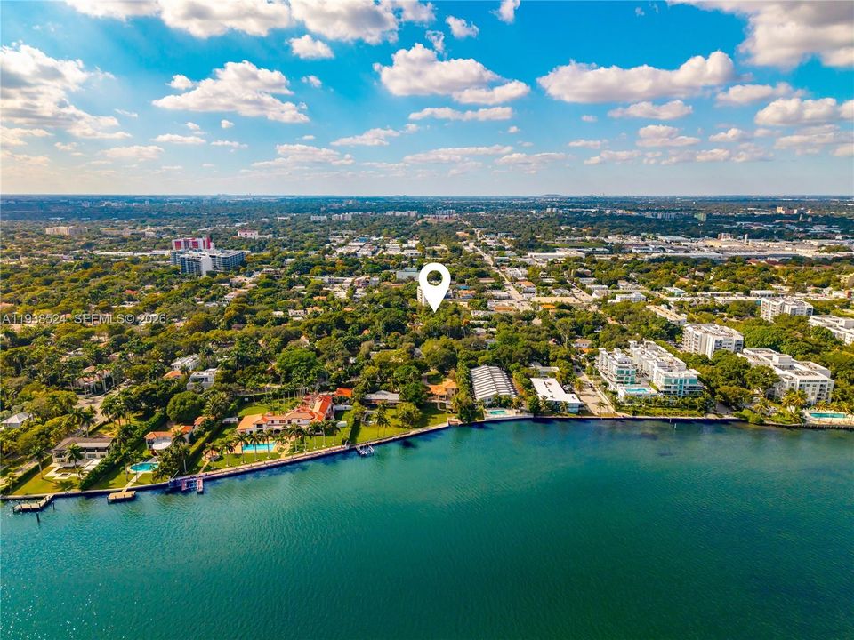 В аренду: $8,000 (3 спален, 3 ванн, 2255 Квадратных фут)