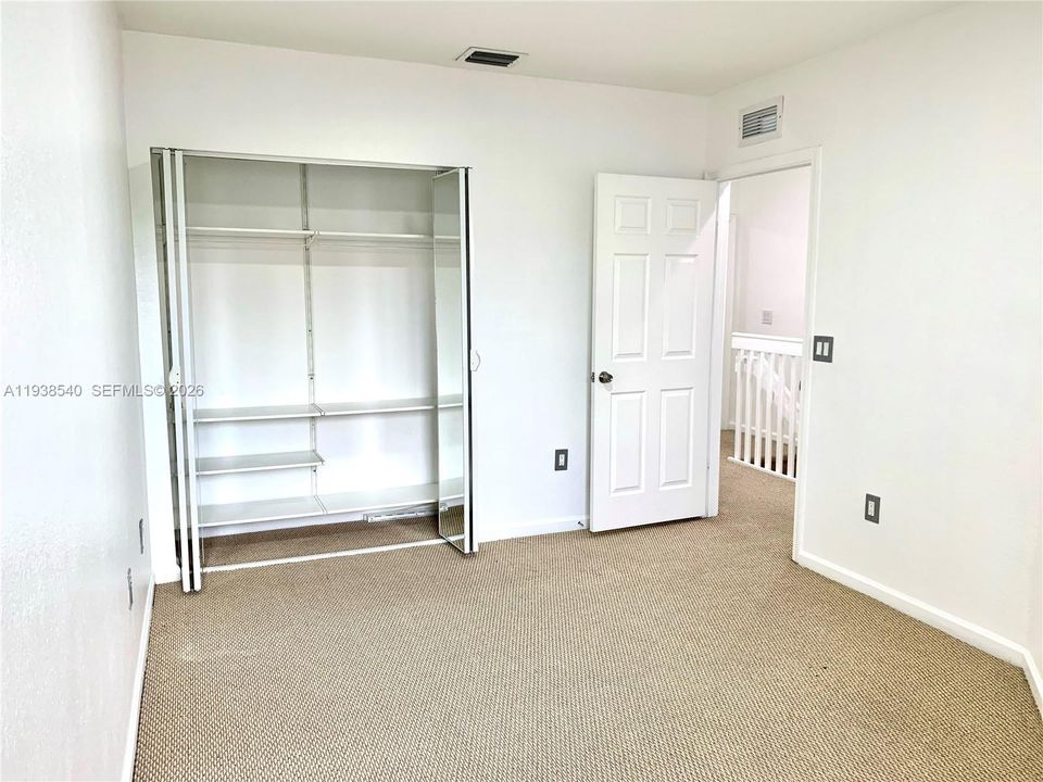 For Sale: $375,000 (3 beds, 2 baths, 1423 Square Feet)