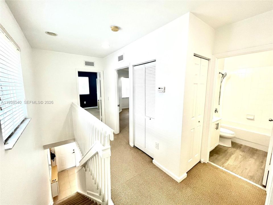 For Sale: $375,000 (3 beds, 2 baths, 1423 Square Feet)