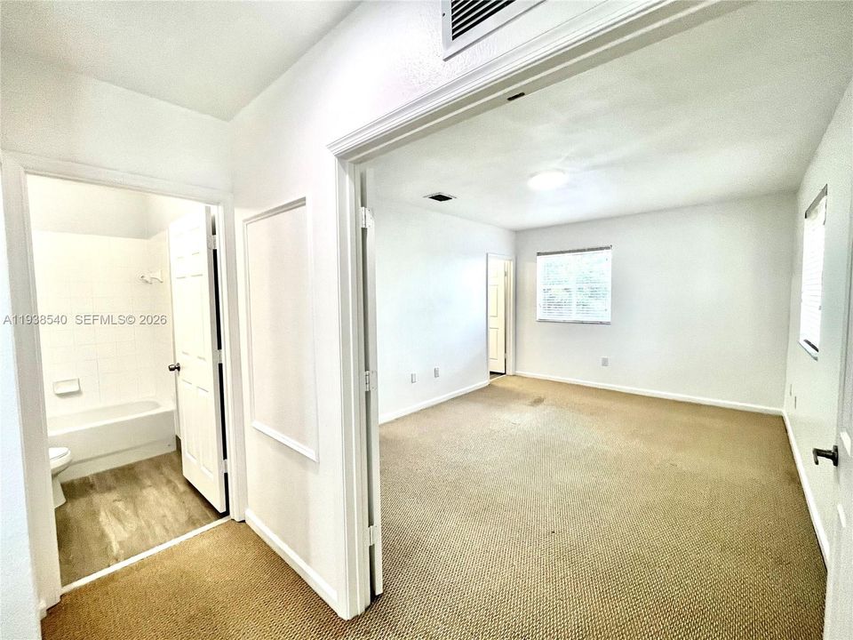 For Sale: $375,000 (3 beds, 2 baths, 1423 Square Feet)