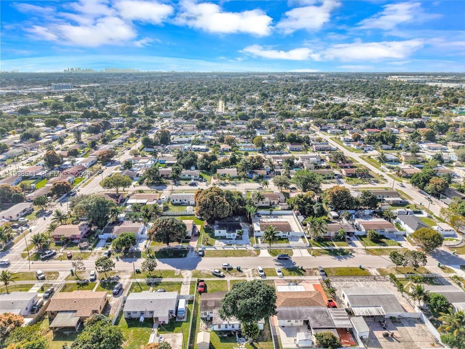 En Venta: $509,000 (3 camas, 2 baños, 1080 Pies cuadrados)