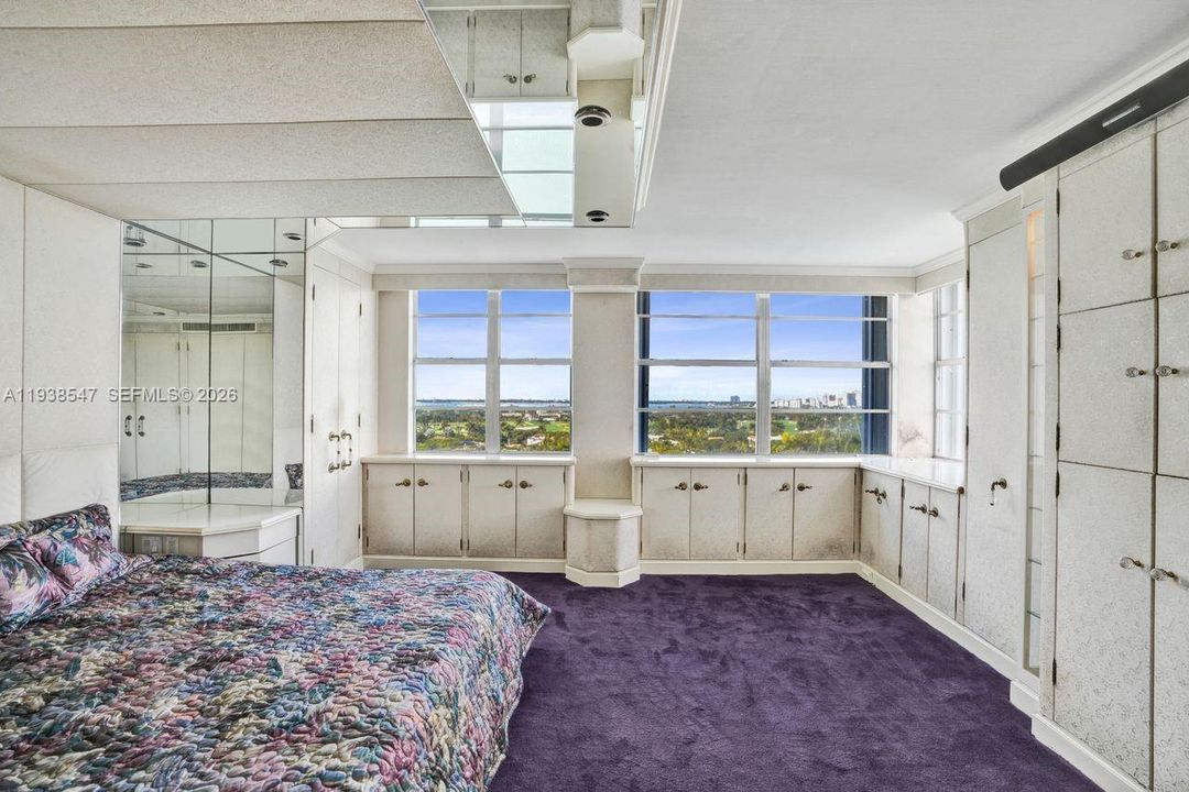 En Venta: $1,190,000 (3 camas, 3 baños, 2345 Pies cuadrados)