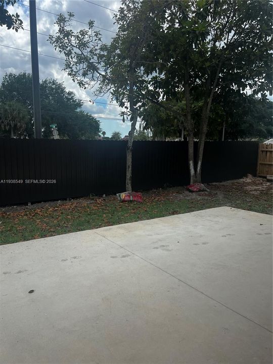 В аренду: $3,200 (3 спален, 2 ванн, 1740 Квадратных фут)