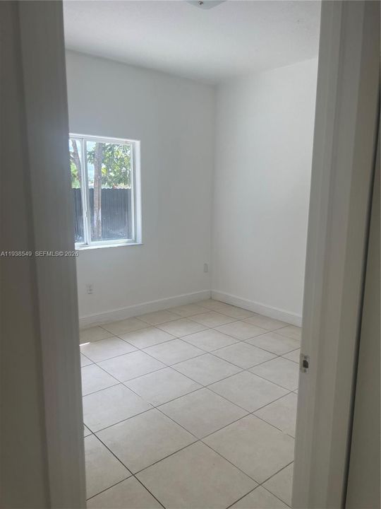 В аренду: $3,200 (3 спален, 2 ванн, 1740 Квадратных фут)