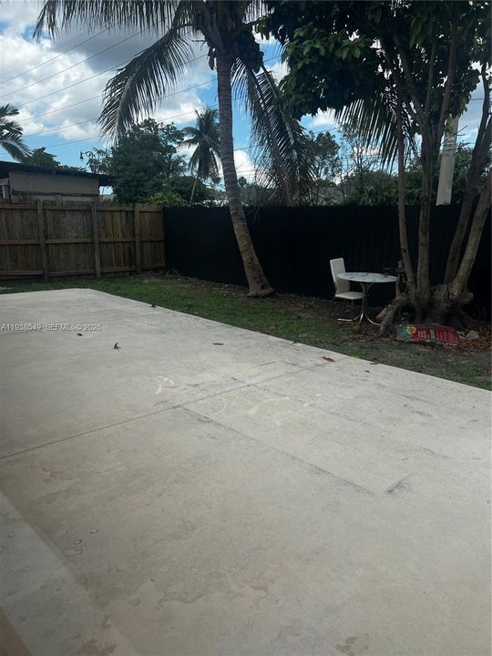 В аренду: $3,200 (3 спален, 2 ванн, 1740 Квадратных фут)